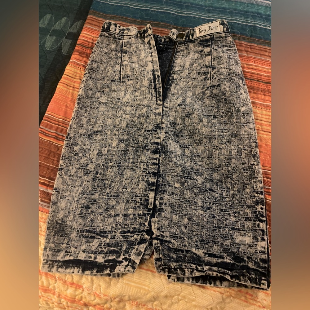 Vintage Women’s acid wash skirt